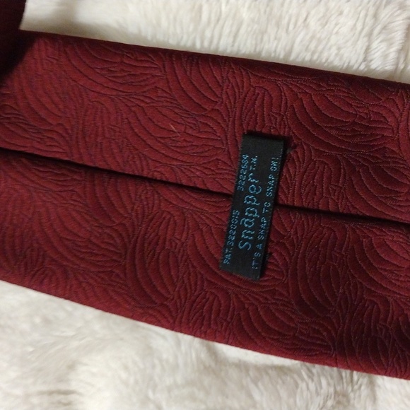 Tie - Picture 3 of 3